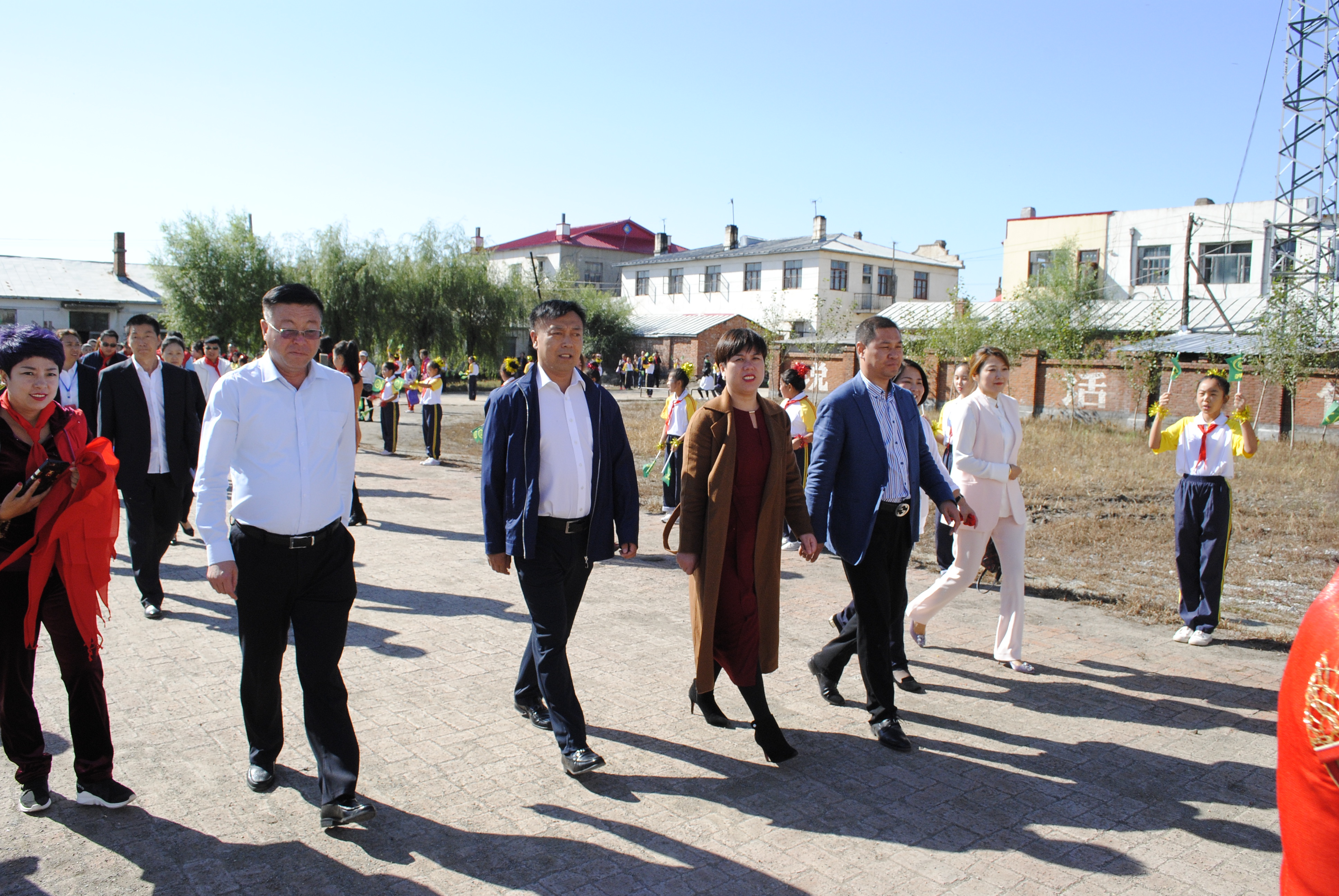 第118所 哈尔滨市呼兰区蜂鸟电竞官网(中国)官方网站蔡立影小学 第118所 哈尔滨市呼兰区蜂鸟电竞官网(中国)官方网站蔡立影小学