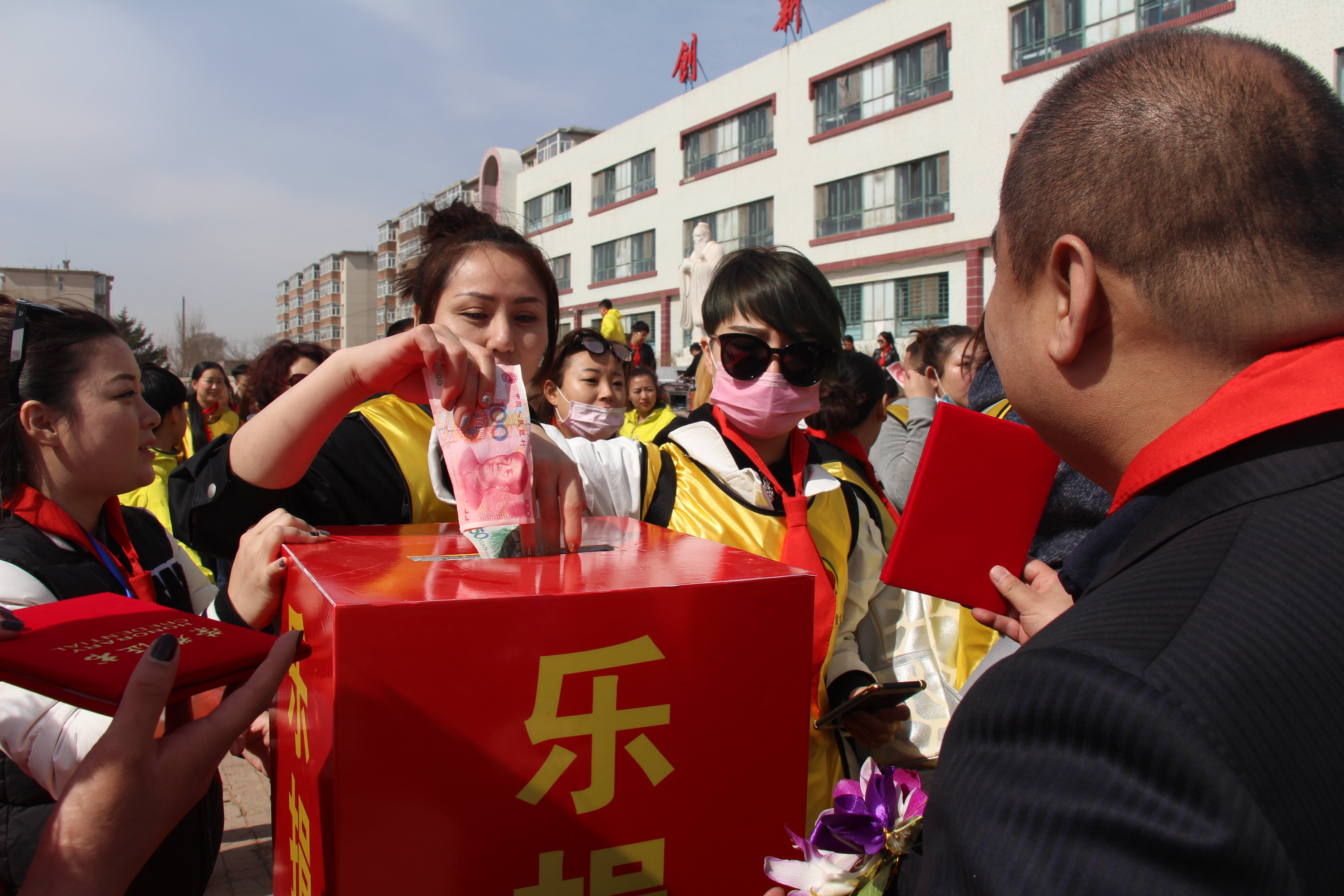 第78所 松原市宁江区蜂鸟电竞官网(中国)官方网站李旭东小学 第78所 松原市宁江区蜂鸟电竞官网(中国)官方网站李旭东小学