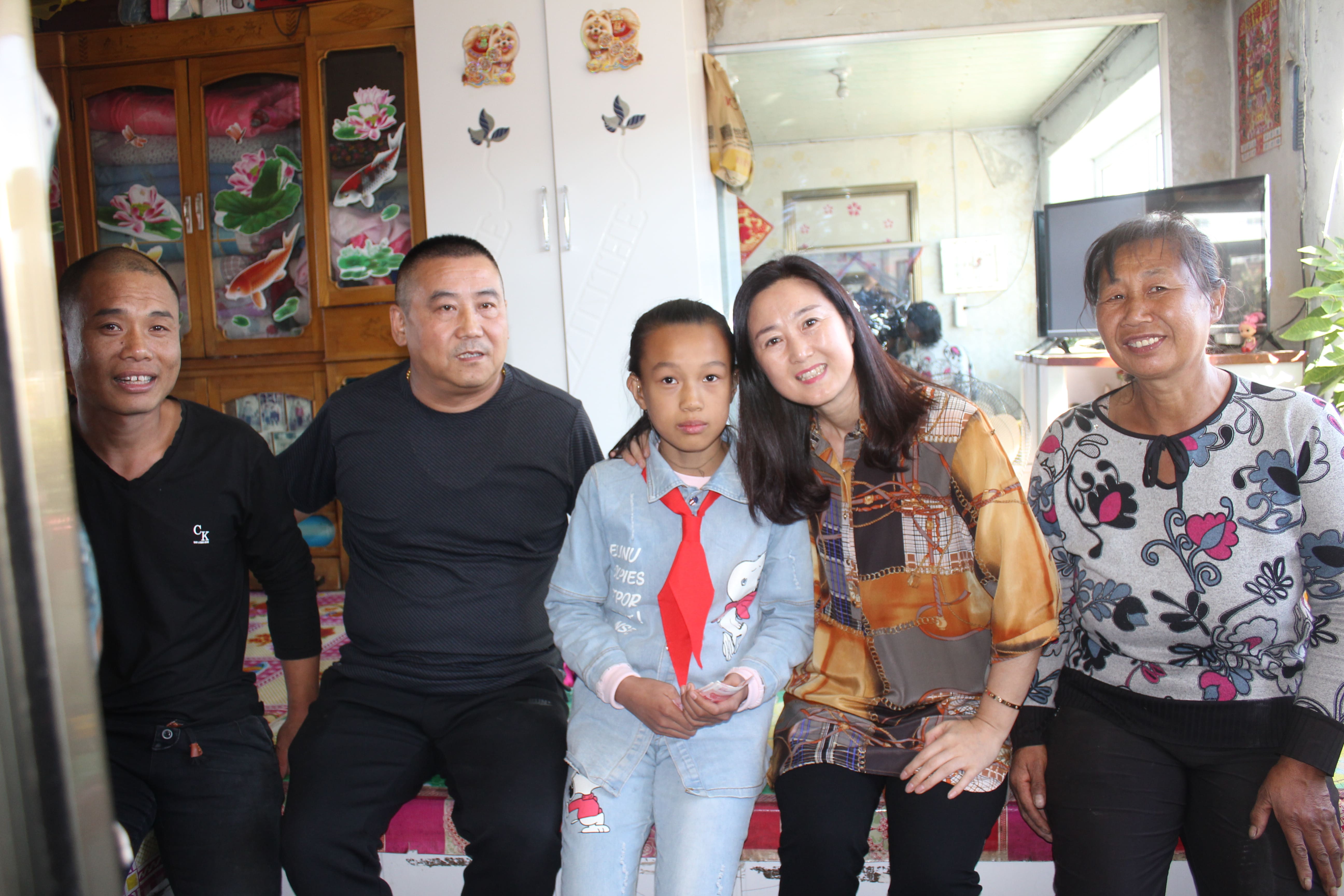 第173所 辽源市东丰县小四平镇蜂鸟电竞官网(中国)官方网站肖红飞小学 第173所 辽源市东丰县小四平镇蜂鸟电竞官网(中国)官方网站肖红飞小学