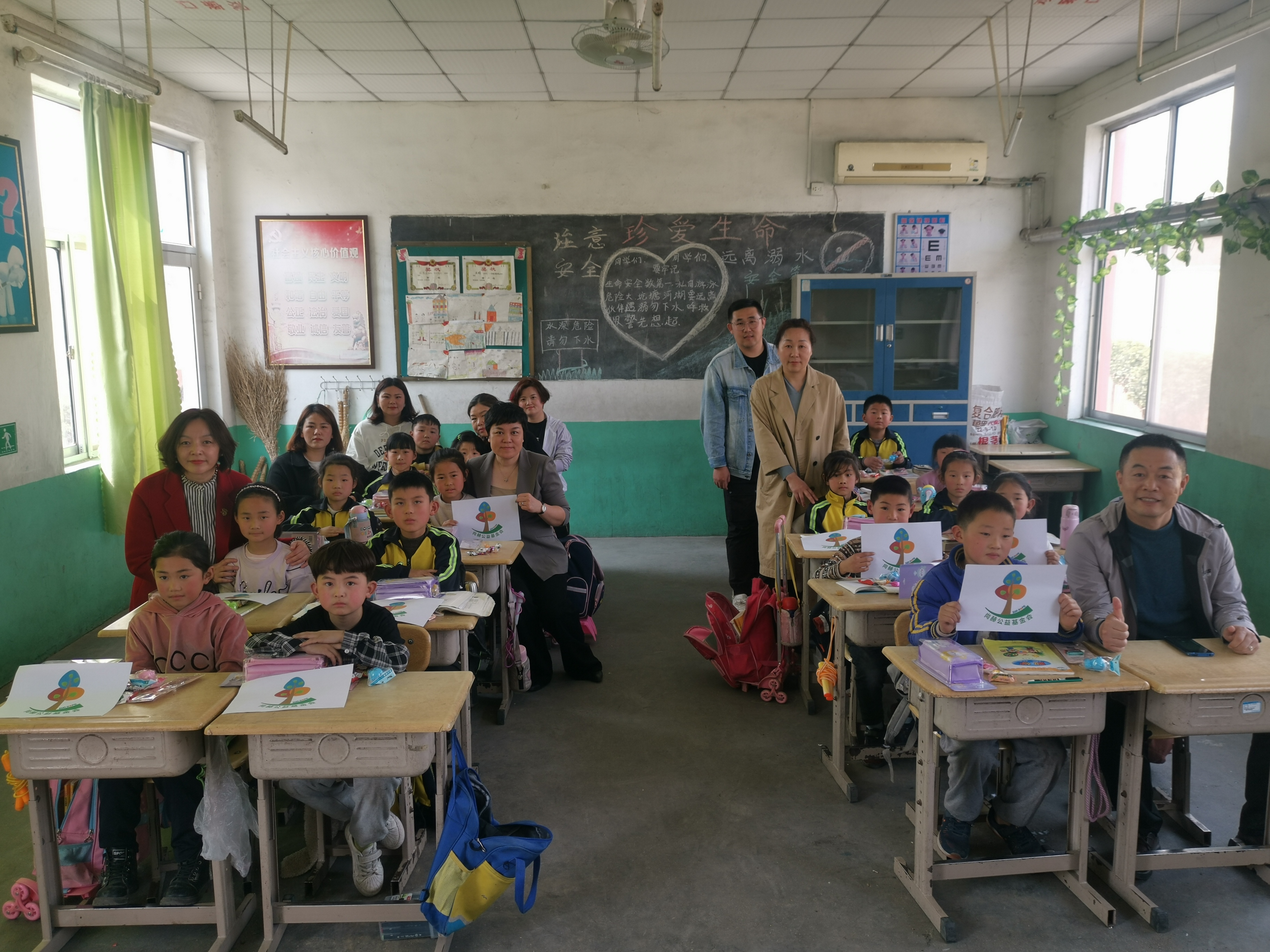 第209所 平度市崔家集镇状元府蜂鸟电竞官网(中国)官方网站刘丽新小学 第209所 平度市崔家集镇状元府蜂鸟电竞官网(中国)官方网站刘丽新小学