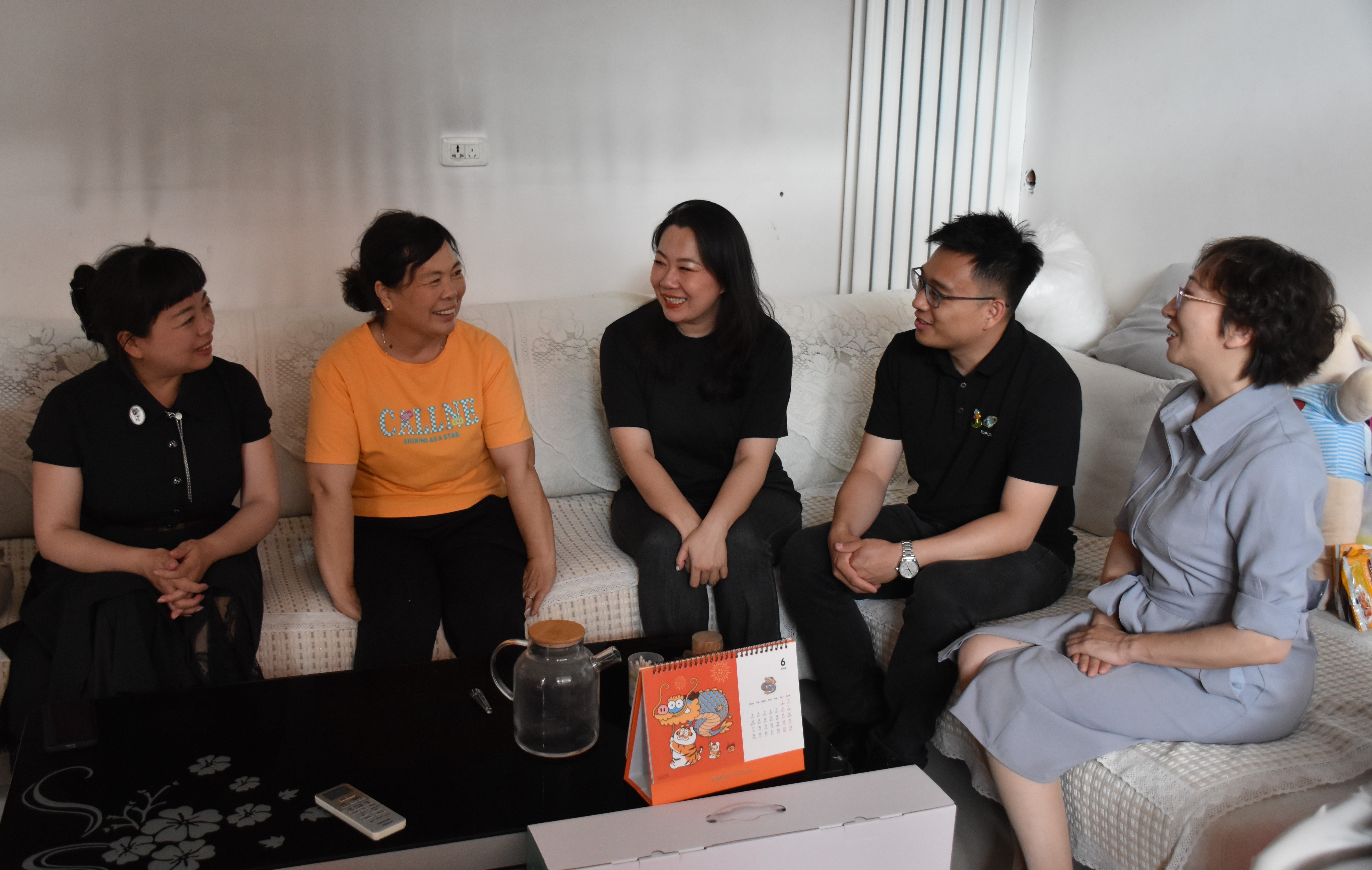 蜂鸟电竞官网(中国)官方网站公益送温暖:6载慈善 660名单亲母亲受益 蜂鸟电竞官网(中国)官方网站公益送温暖:6载慈善 660名单亲母亲受益