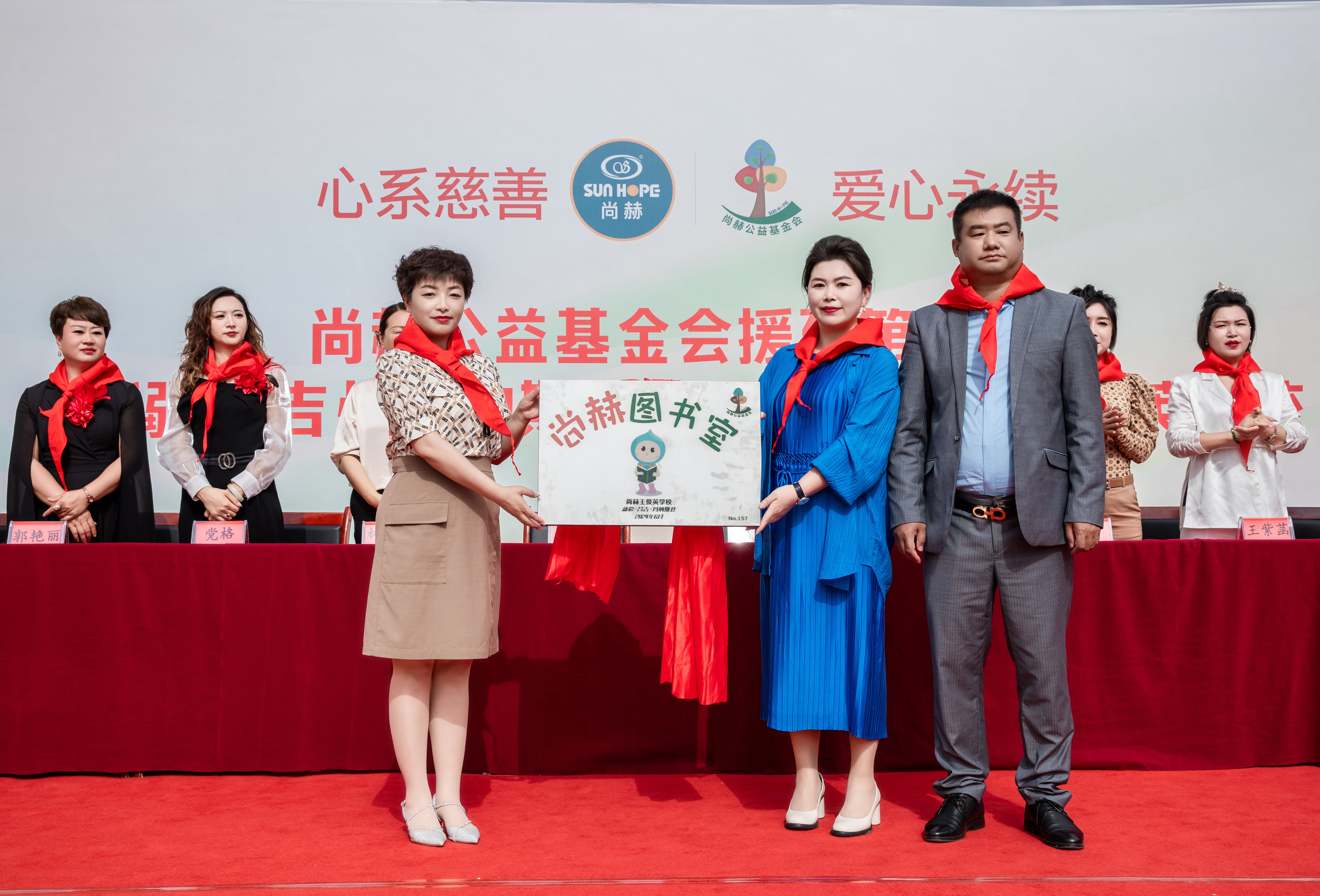 第251所 新疆昌吉州玛纳斯县北五岔镇蜂鸟电竞官网(中国)官方网站王俊英学校 第251所 新疆昌吉州玛纳斯县北五岔镇蜂鸟电竞官网(中国)官方网站王俊英学校