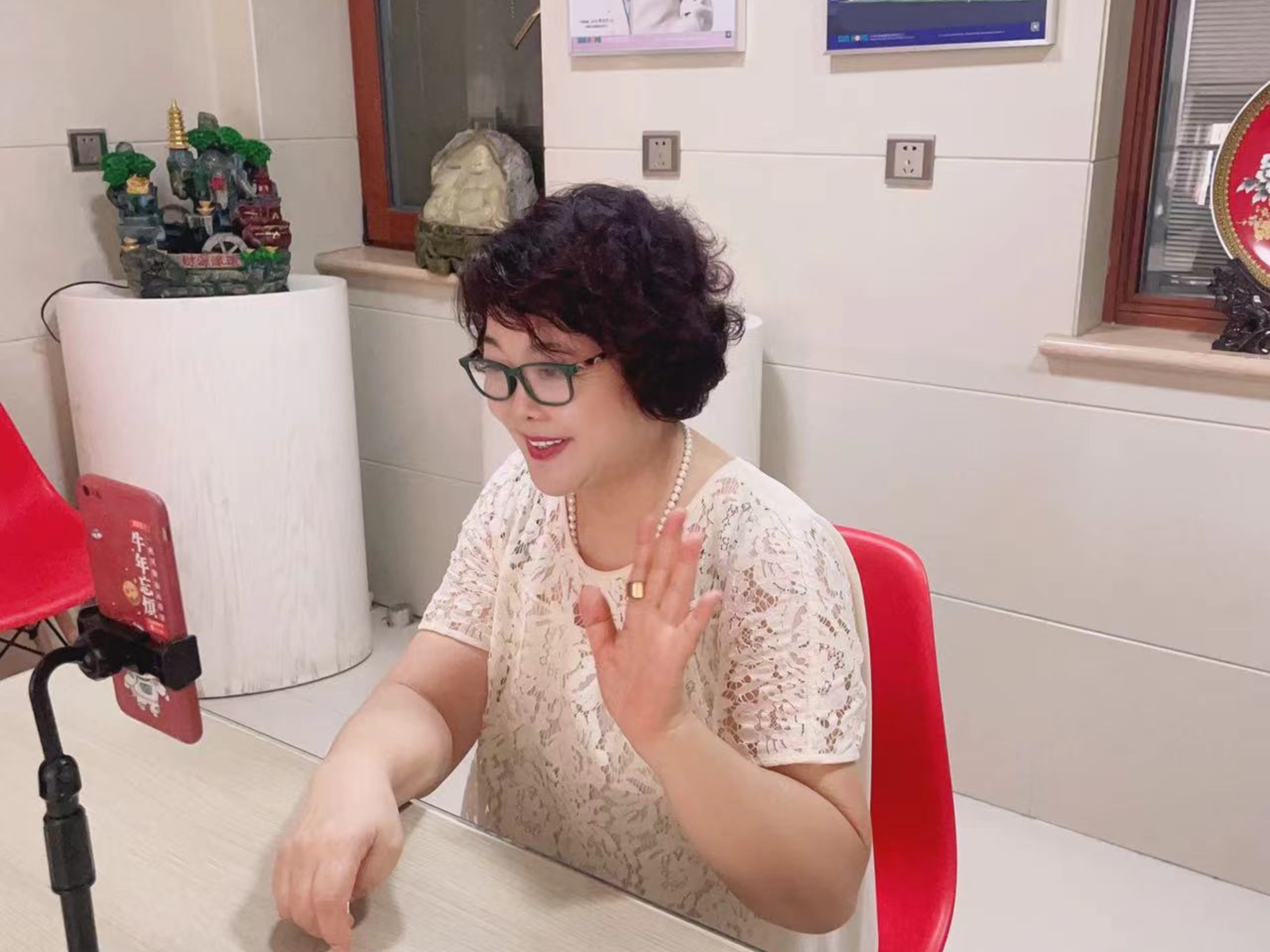 让爱延续,从未间断 | 蜂鸟电竞官网(中国)官方网站公益季暖心回访 让爱延续,从未间断 | 蜂鸟电竞官网(中国)官方网站公益季暖心回访