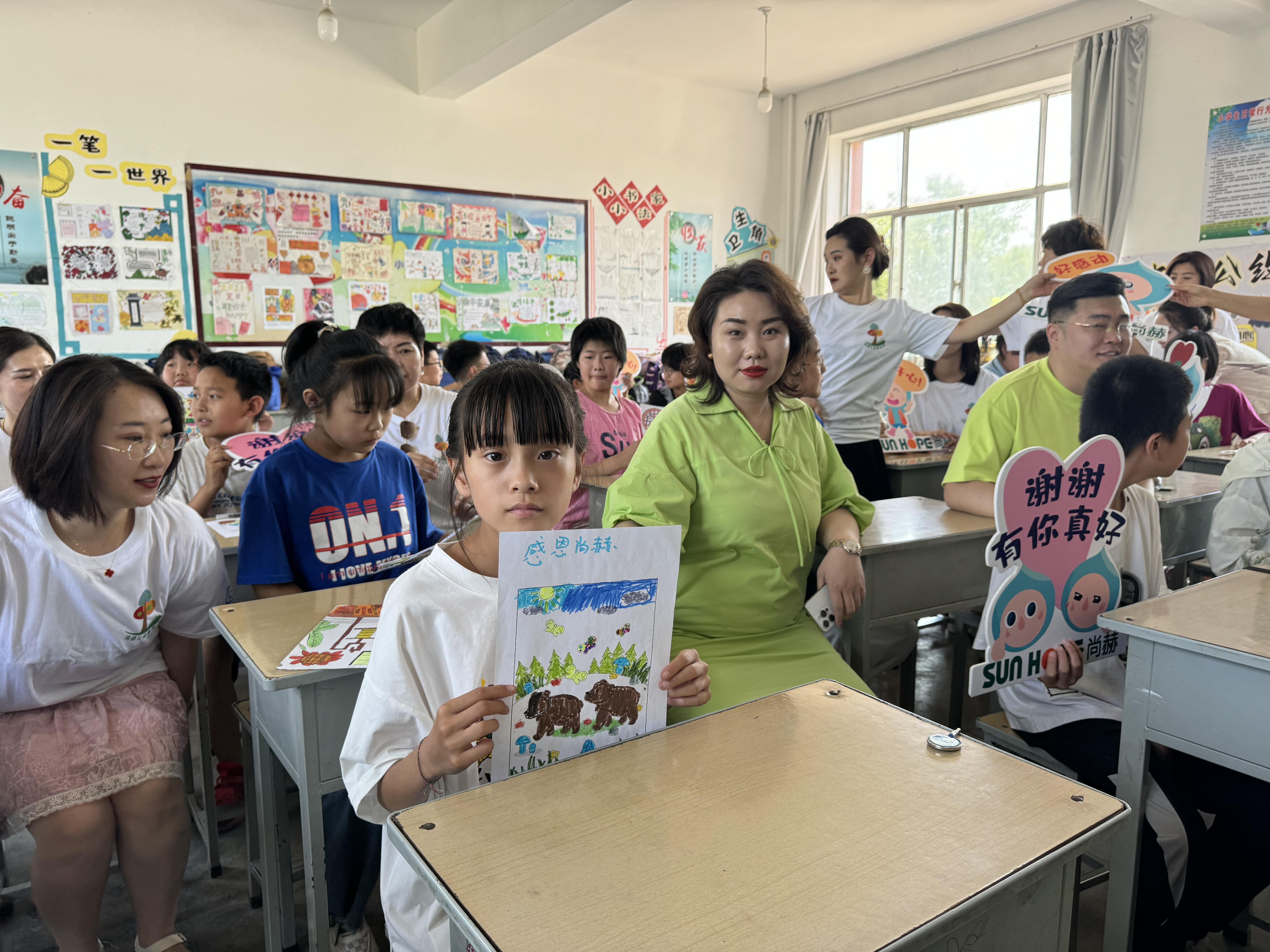 让爱延续,从未间断 | 蜂鸟电竞官网(中国)官方网站公益季暖心回访 让爱延续,从未间断 | 蜂鸟电竞官网(中国)官方网站公益季暖心回访