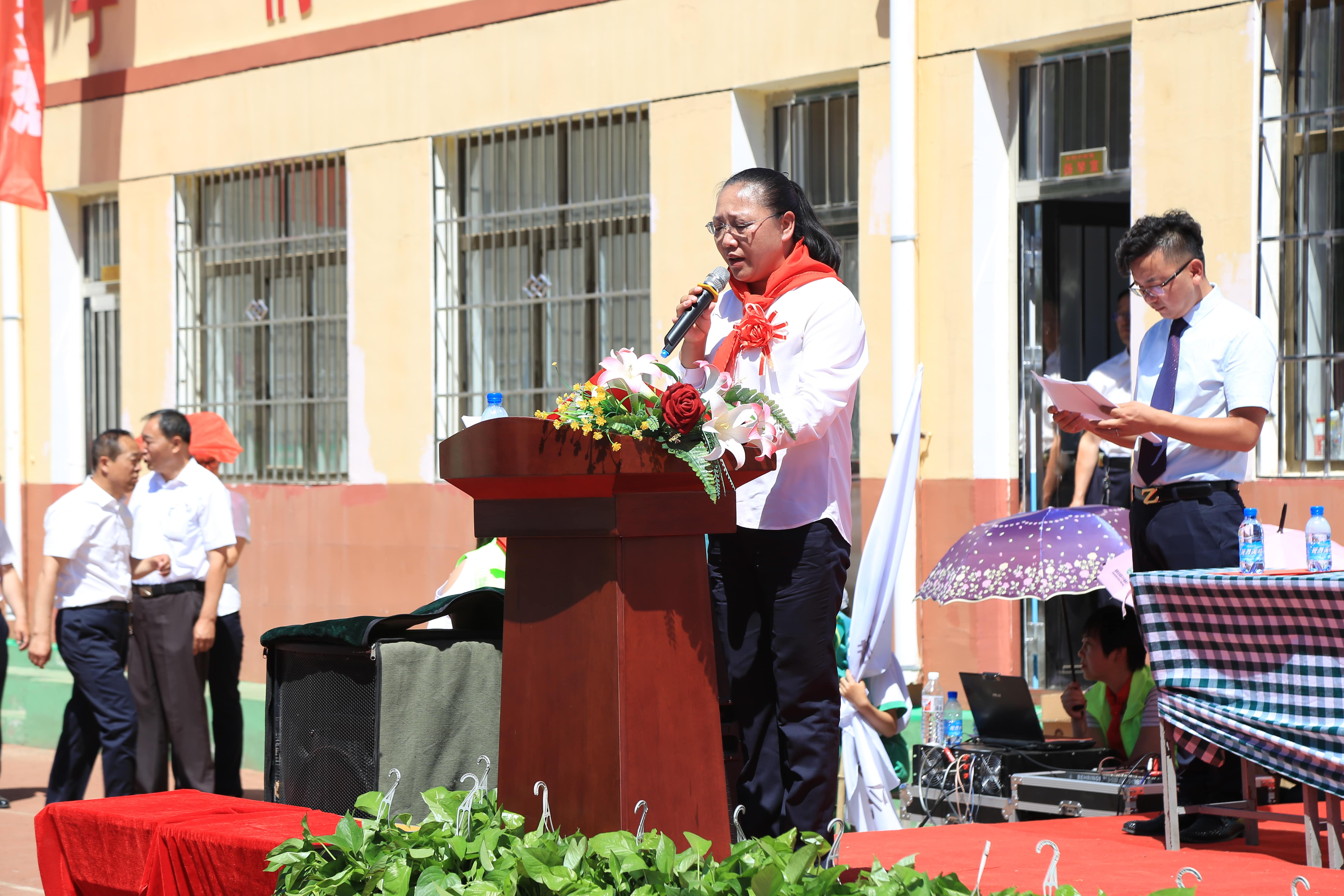 第157所 固阳县团结巷蜂鸟电竞官网(中国)官方网站刘金萍小学 第157所 固阳县团结巷蜂鸟电竞官网(中国)官方网站刘金萍小学