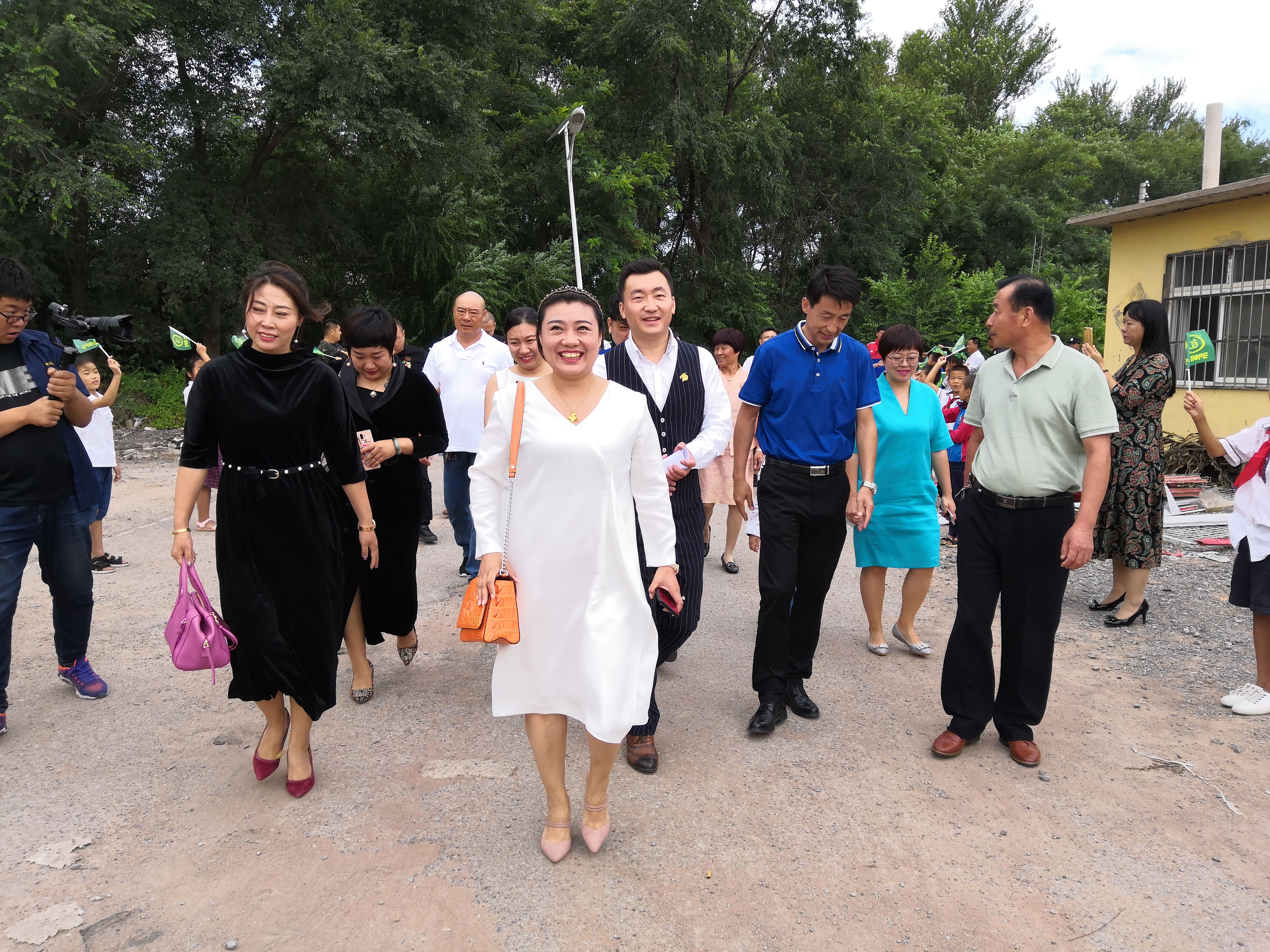 第160所 瓦房店市西杨乡蜂鸟电竞官网(中国)官方网站李佳燚小学 第160所 瓦房店市西杨乡蜂鸟电竞官网(中国)官方网站李佳燚小学